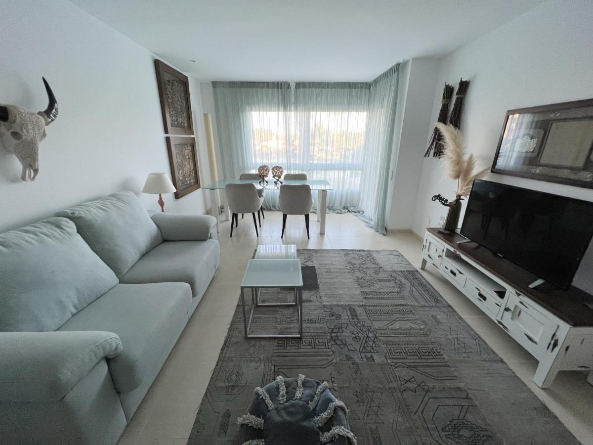 La Bovila Apartment With Exceptional Yard بلاتجا ذارو المظهر الخارجي الصورة